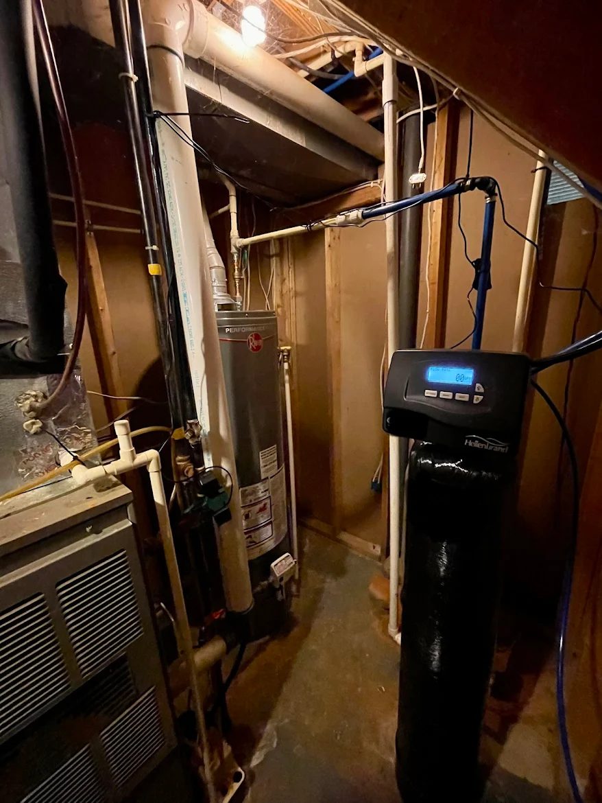 Signs indicating a failing water heater, including rust and unusual noises, to prevent basement flooding.
